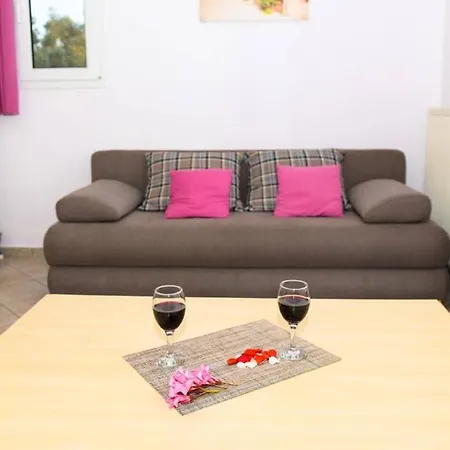 Eleftheria Apartamento